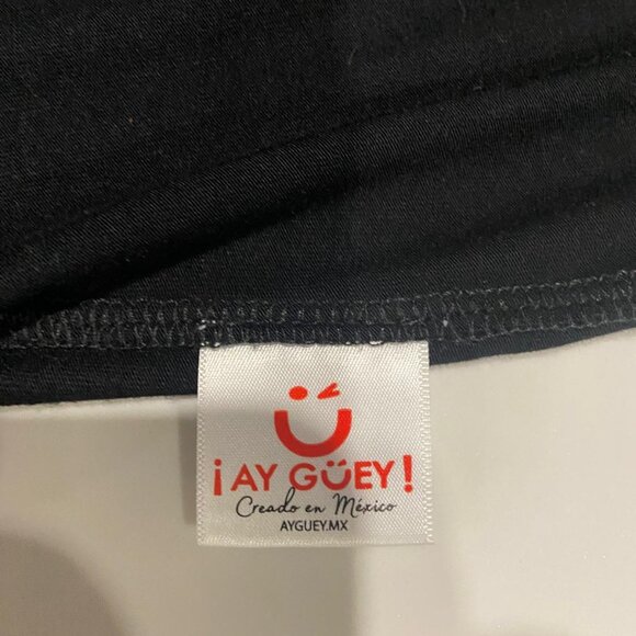 Black Crystal Skull Tunic – ¡Ay Güey! – Size S – Made in Mexico - Picture 4 of 4